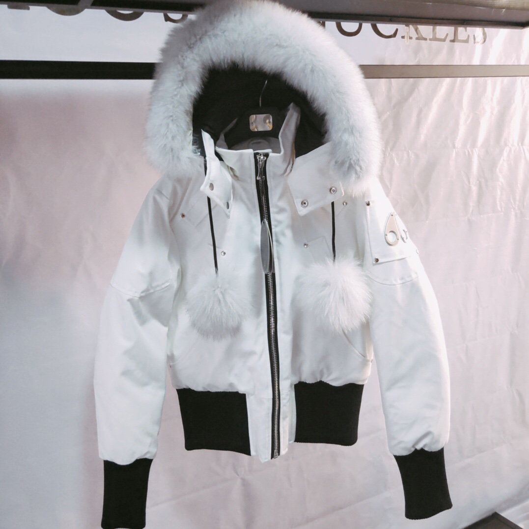 Moose Knuckles White Down Jacket  - everydesigner