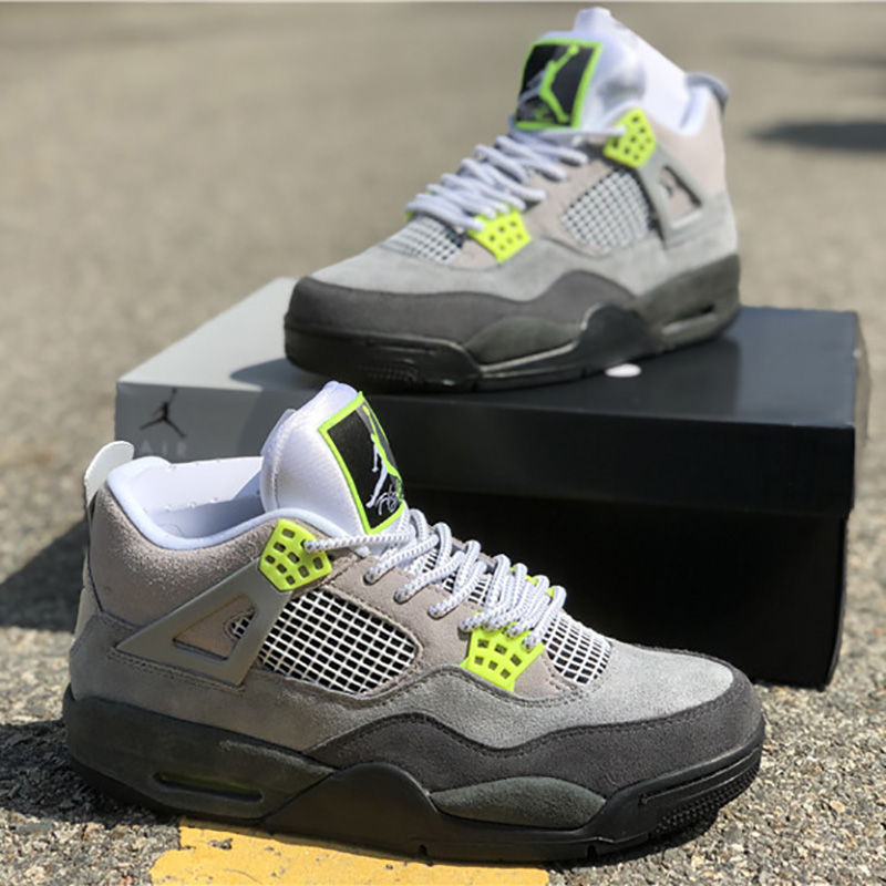 Jordan AJ4 SE "Neon" - everydesigner