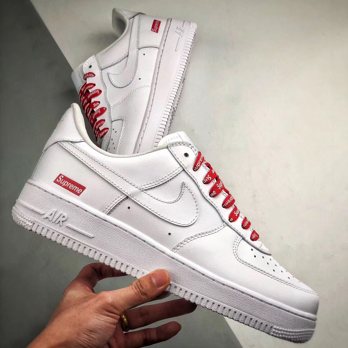 Supreme X Nike Air Force 1 - everydesigner