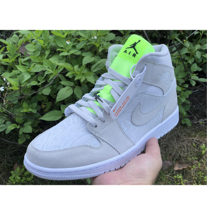 Jordan AJ1 Mid White Volt  - everydesigner