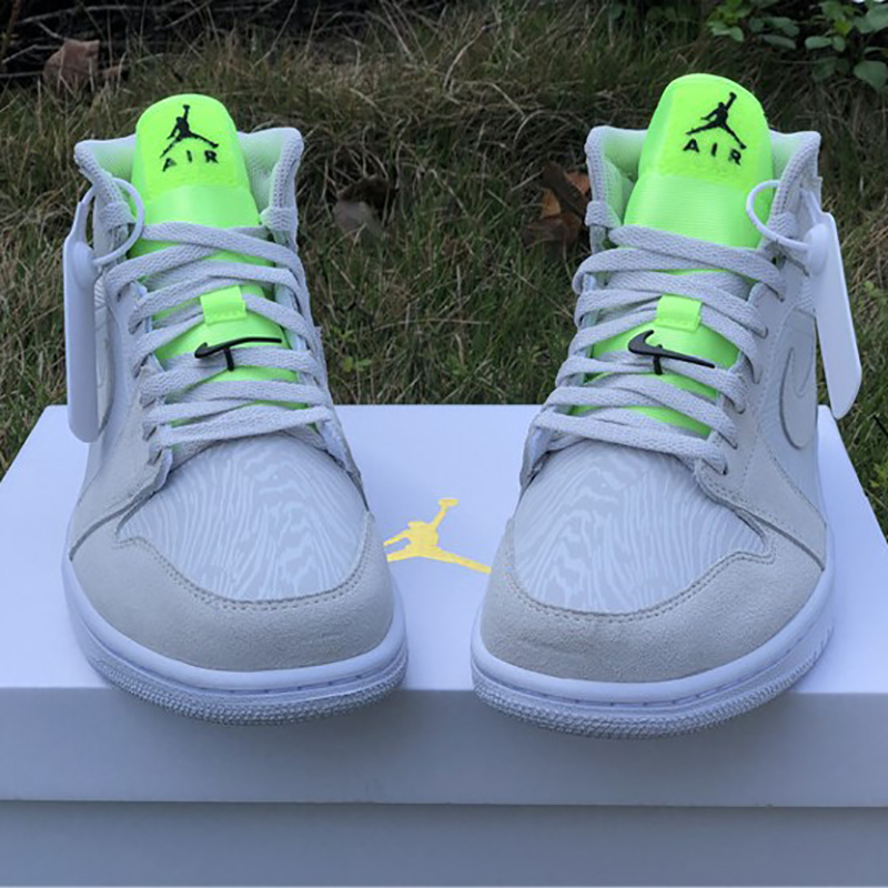 Jordan AJ1 Mid White Volt  - everydesigner