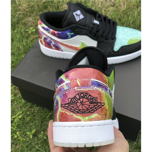 Air Jordan 1 Low Galaxy - everydesigner