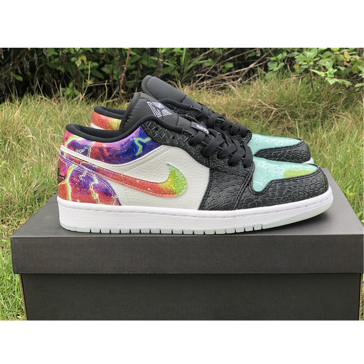 Air Jordan 1 Low Galaxy - everydesigner