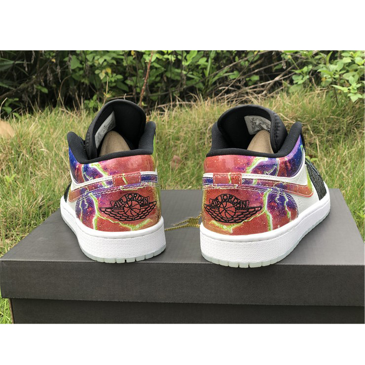 Air Jordan 1 Low Galaxy - everydesigner