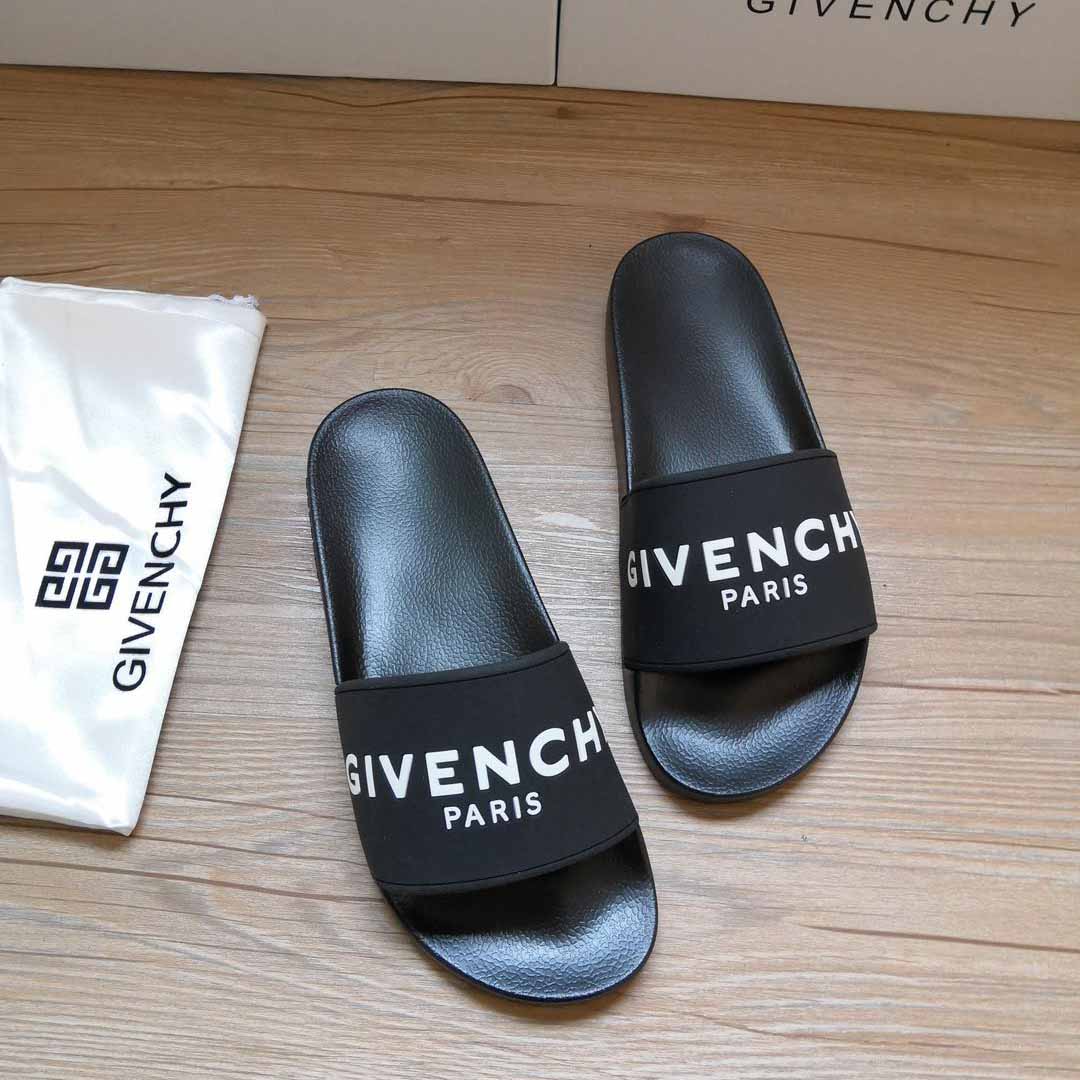 Givenchy Logo-Print Rubber Slides Sandals - everydesigner