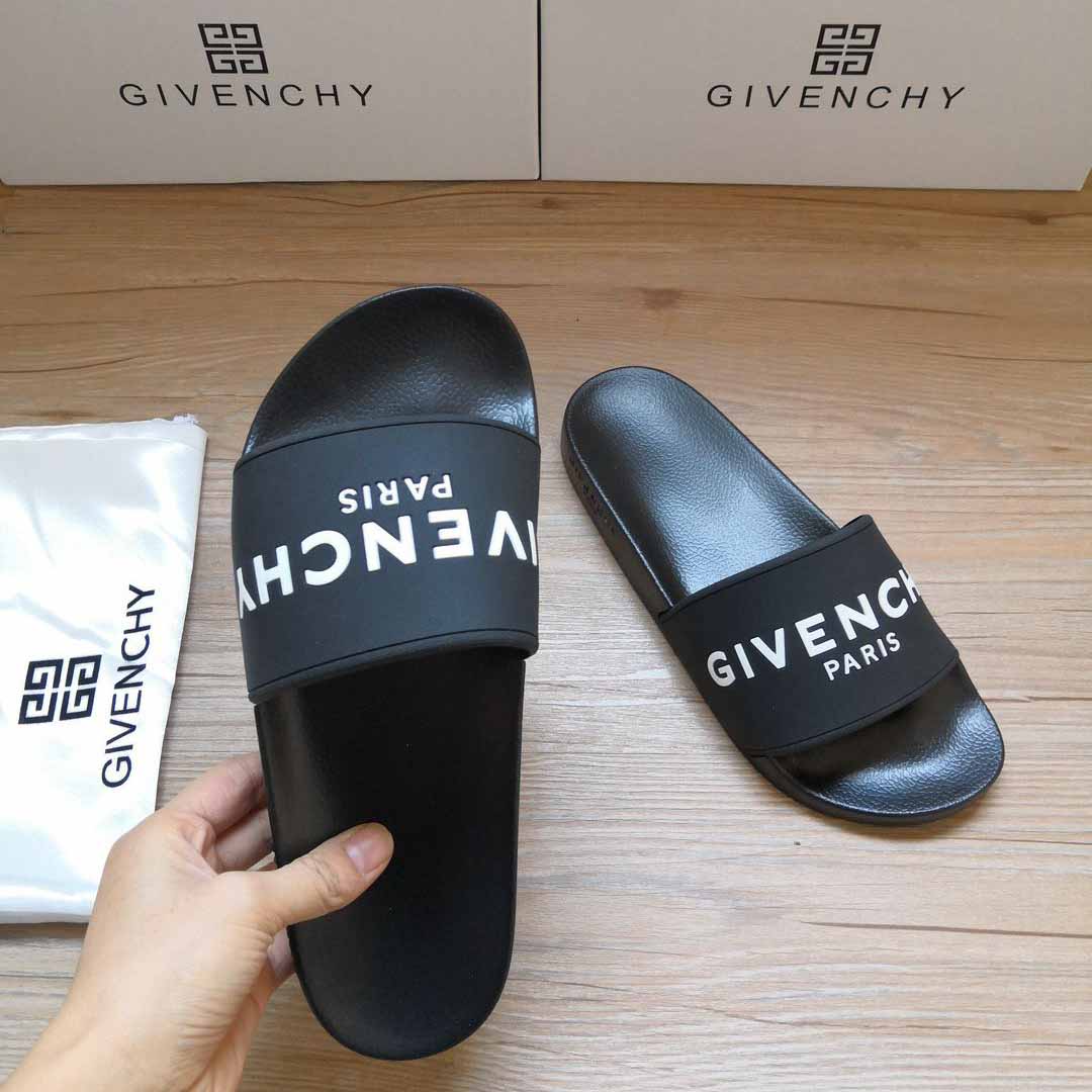 Givenchy Logo-Print Rubber Slides Sandals - everydesigner