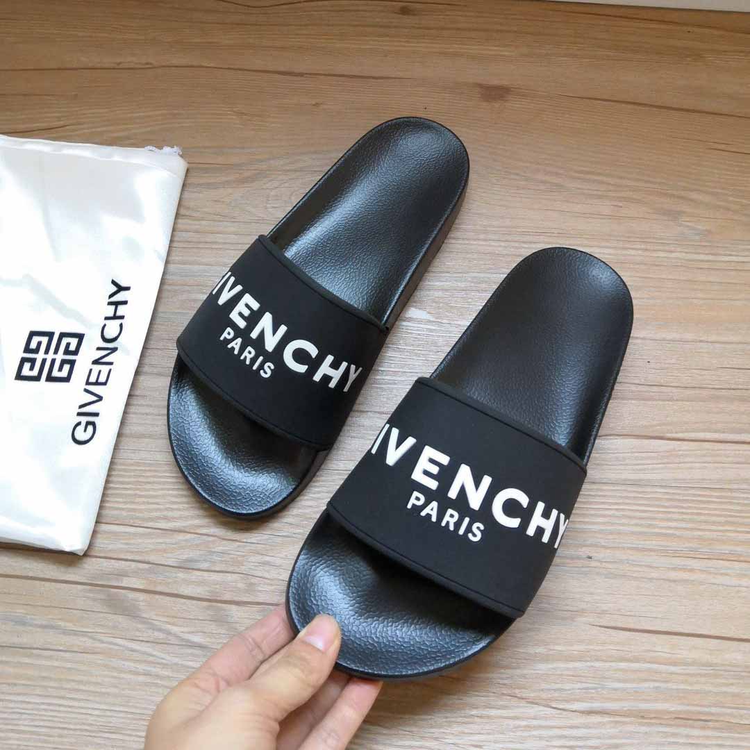 Givenchy Logo-Print Rubber Slides Sandals - everydesigner