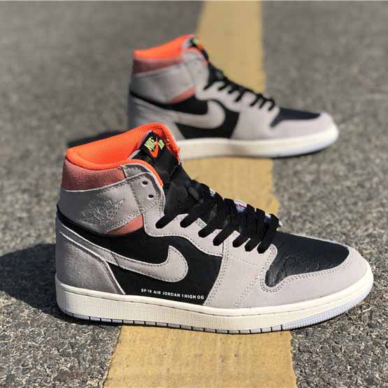 Jordan AJ1 High OG Sneakers - everydesigner