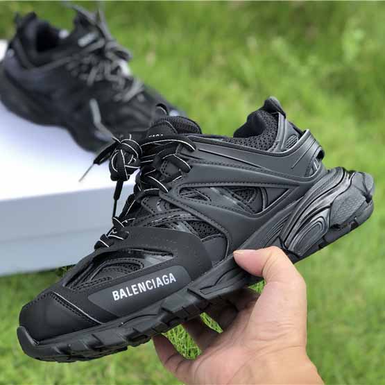 Balenciaga Track Trainers In Black - everydesigner