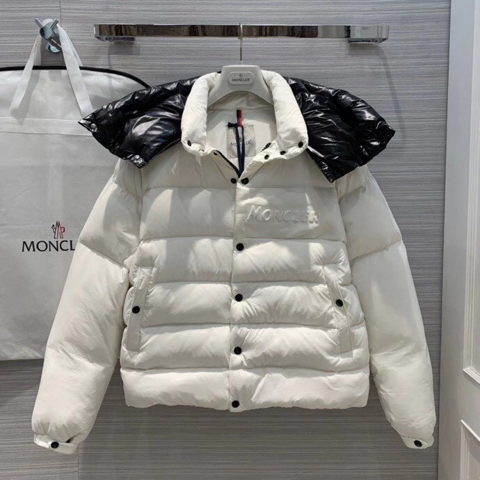 Moncler Aubrac Padded Jacket - everydesigner