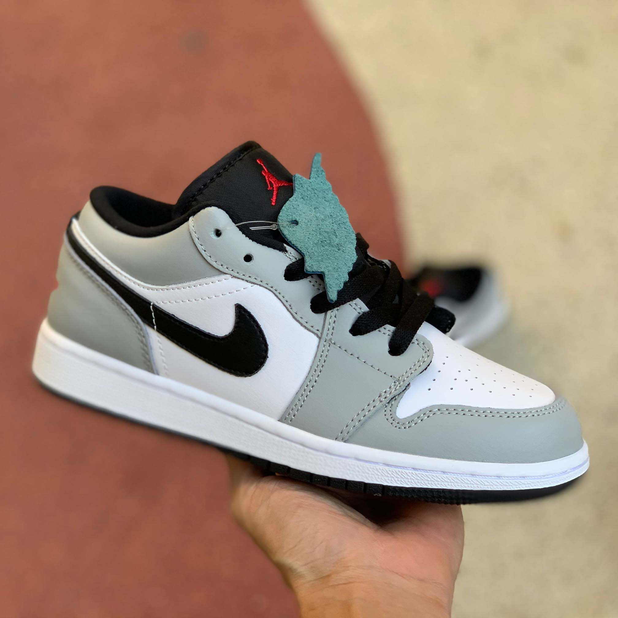 Jordan Air 1 Low GS Light Smoke Grey - everydesigner