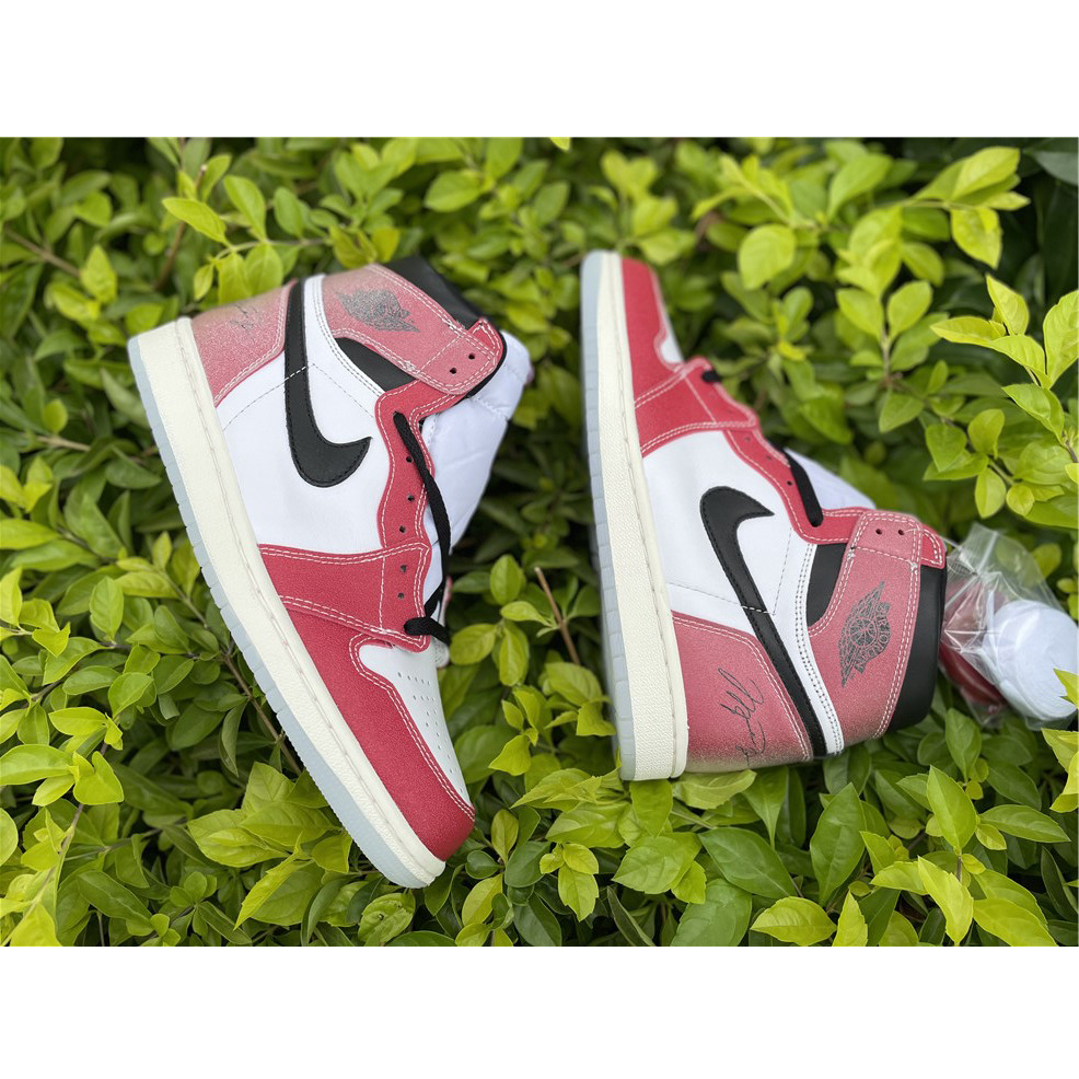 Jordan Air 1 High OG Sneakers - everydesigner