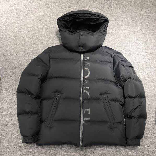 Moncler Maures Logo-print Quilted Down Jacket - everydesigner