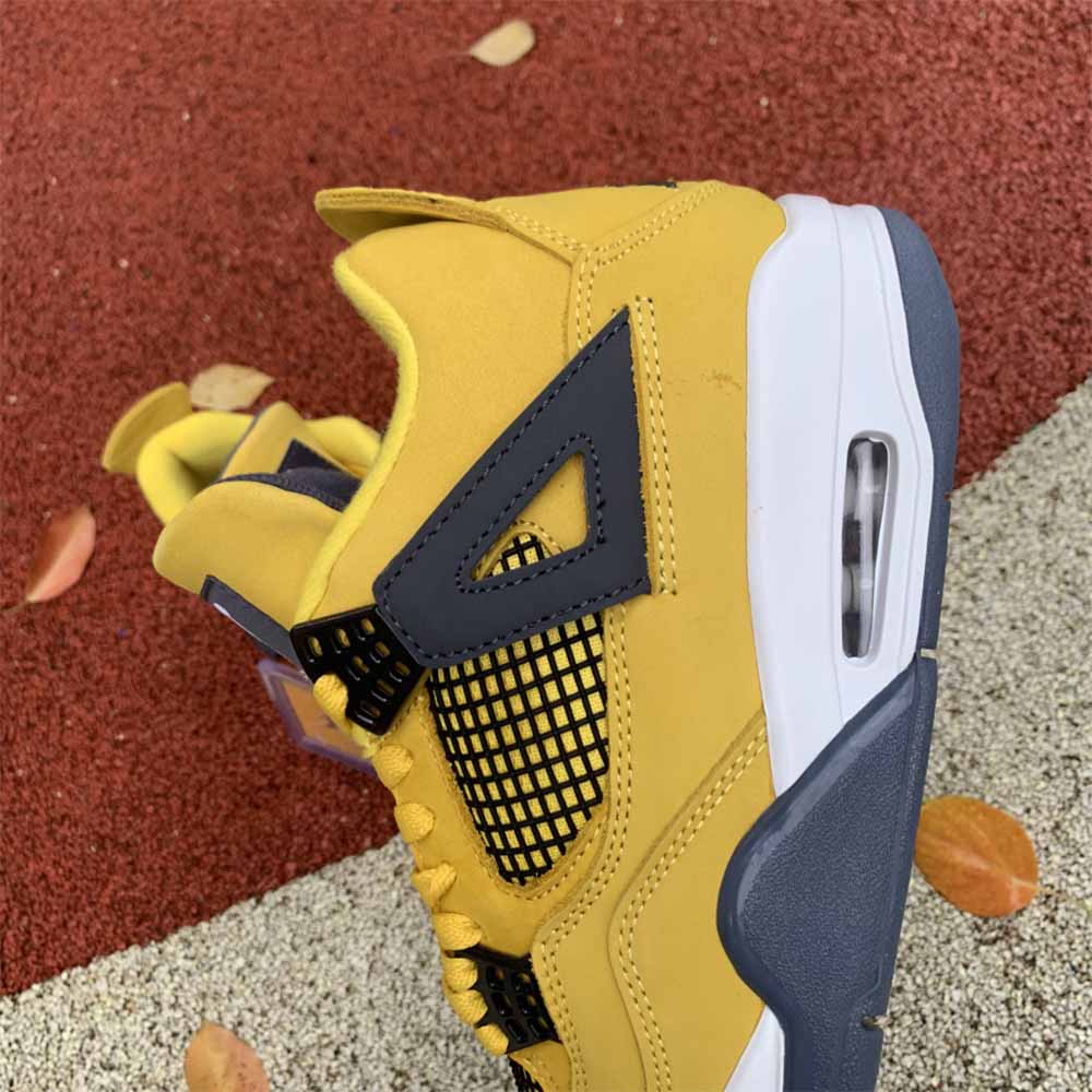 Jordan AJ 4 Retro LS 