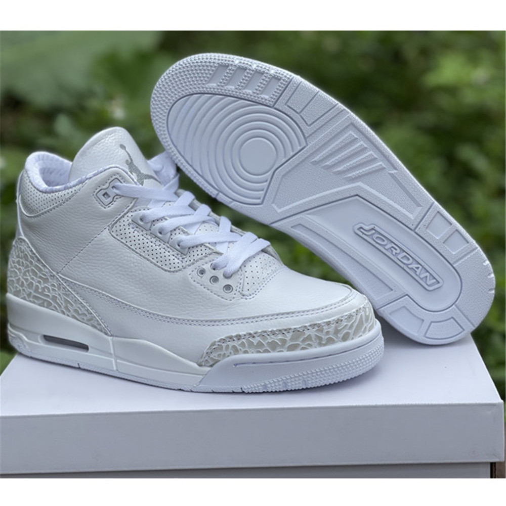 Jordan AJ3 “Triple White” Sneaker 136064-111 - everydesigner