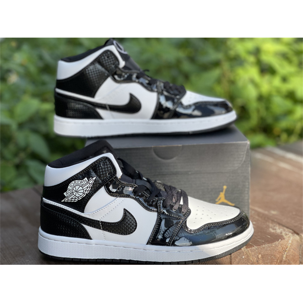 Jordan AJ 1 Mid Oreo Sneakers - everydesigner