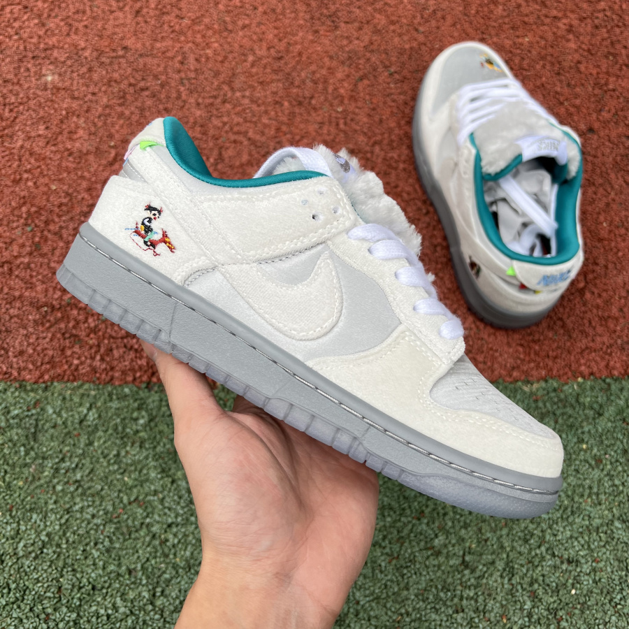 Nike Dunk Low Ice Sneaker - everydesigner