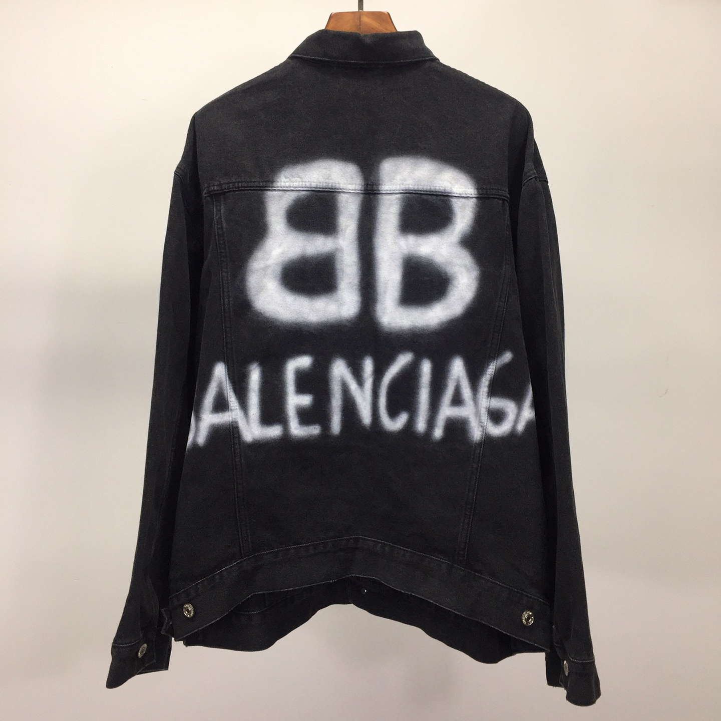  Balenciaga Spray Paint Logo Denim Jacket - everydesigner