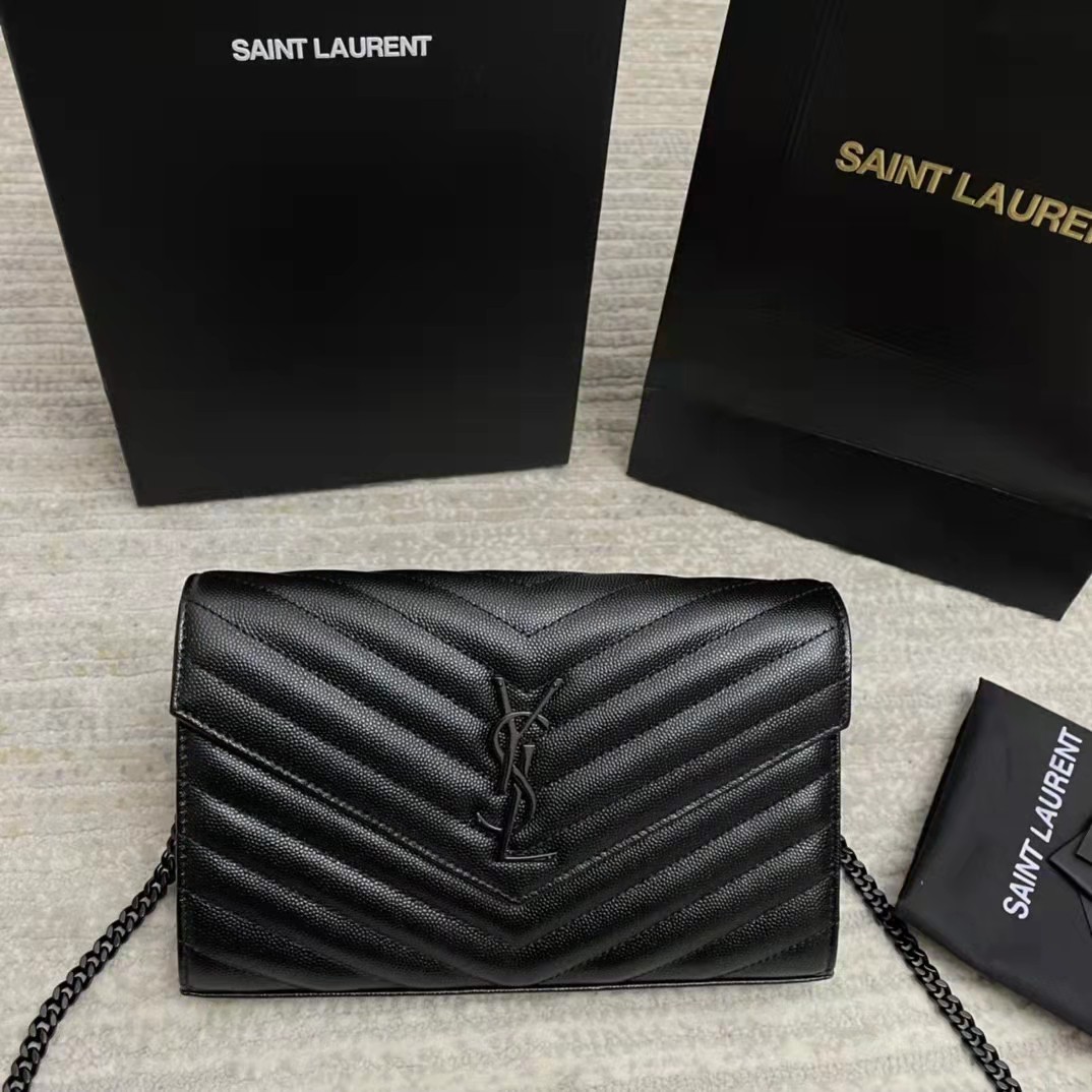 Saint Laurent Shoulder Bag - everydesigner