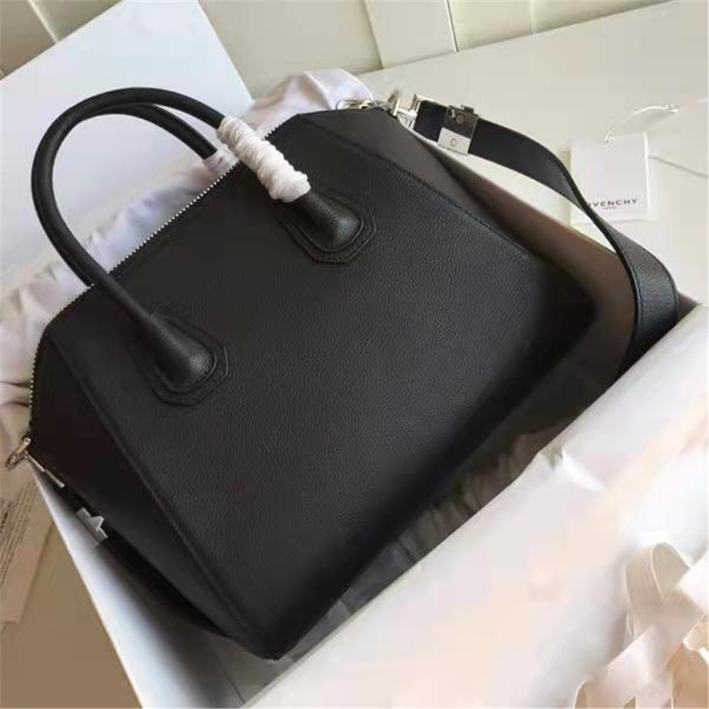 Givenchy Black Handbag(28-34-25CM) - everydesigner