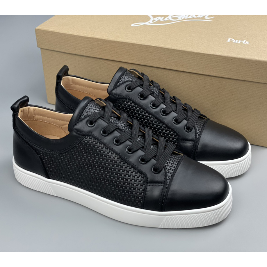 Christian Louboutin Sneaker - everydesigner