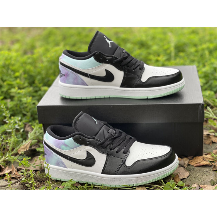 Air Jordan 1 Low Sneaker   DM1199 100 - everydesigner