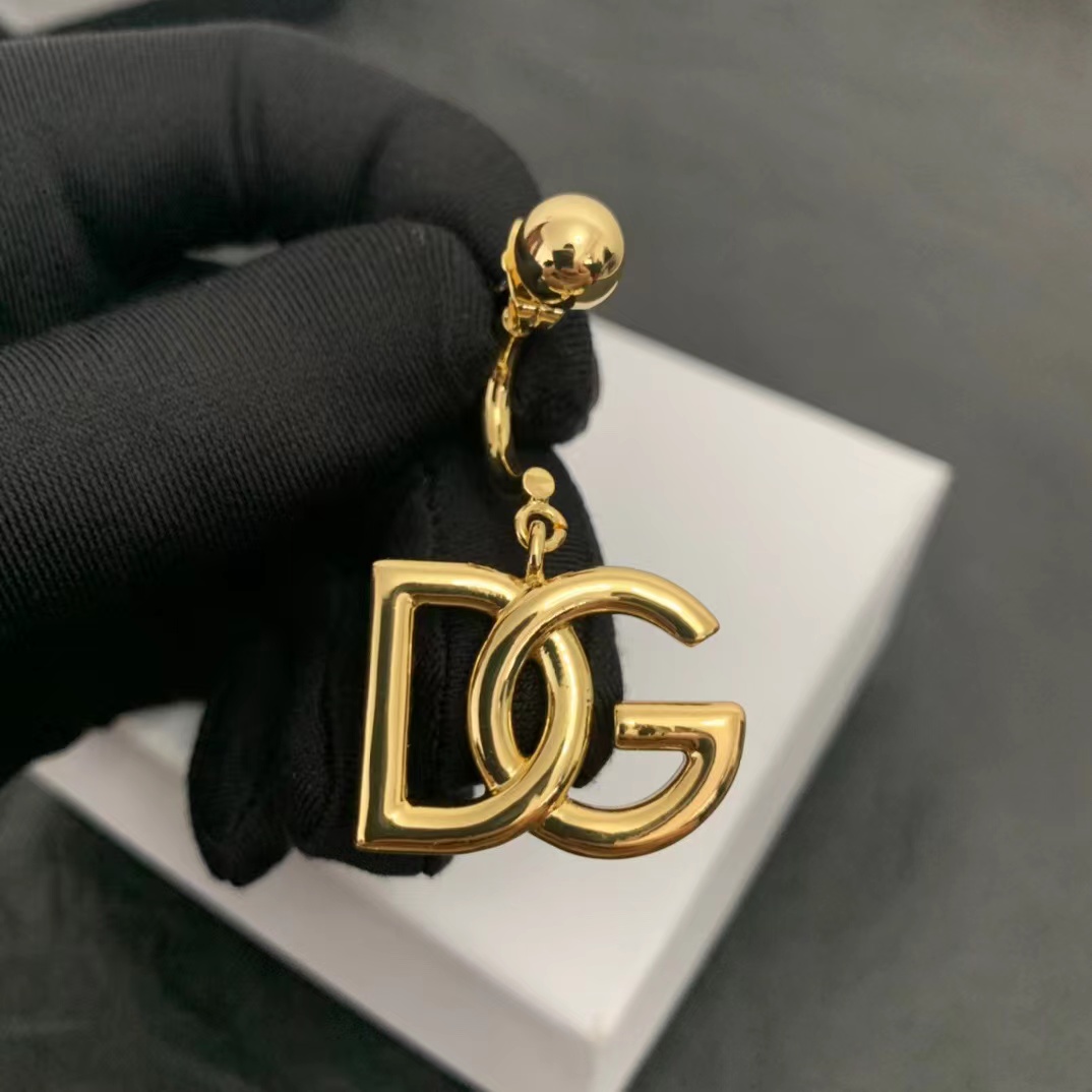 Dolce & Gabbana Earrings - everydesigner