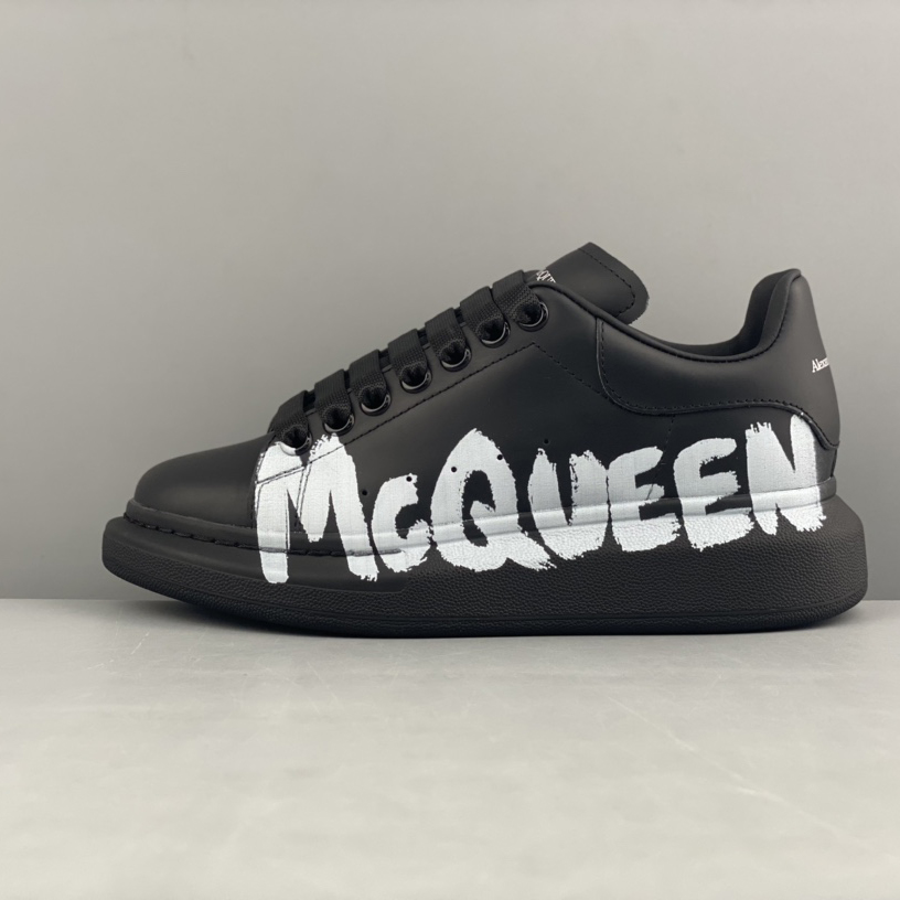 Alexander Mqueen Low-Top Sneakers     - everydesigner