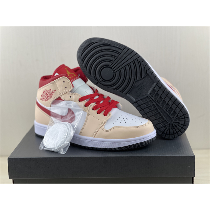 Jordan  AJ1 Mid Sneaker 554724-201 - everydesigner