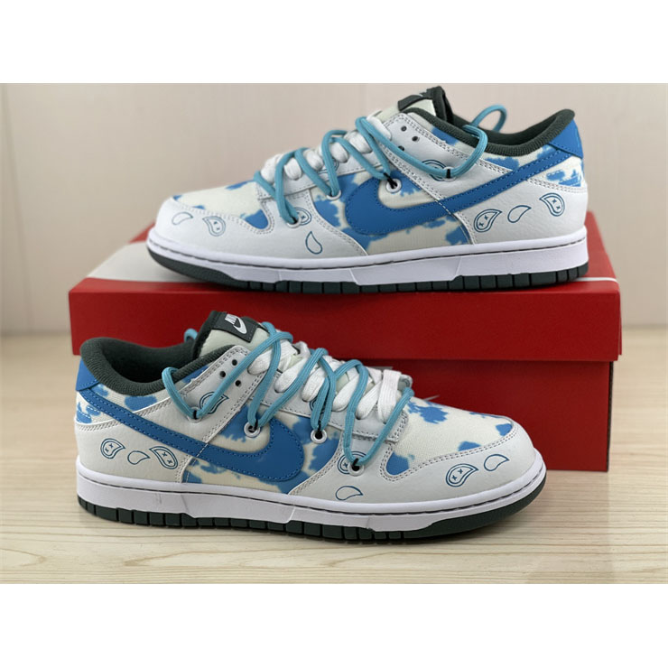 Nike Dunk SE Low Sneaker DH0957-100 - everydesigner