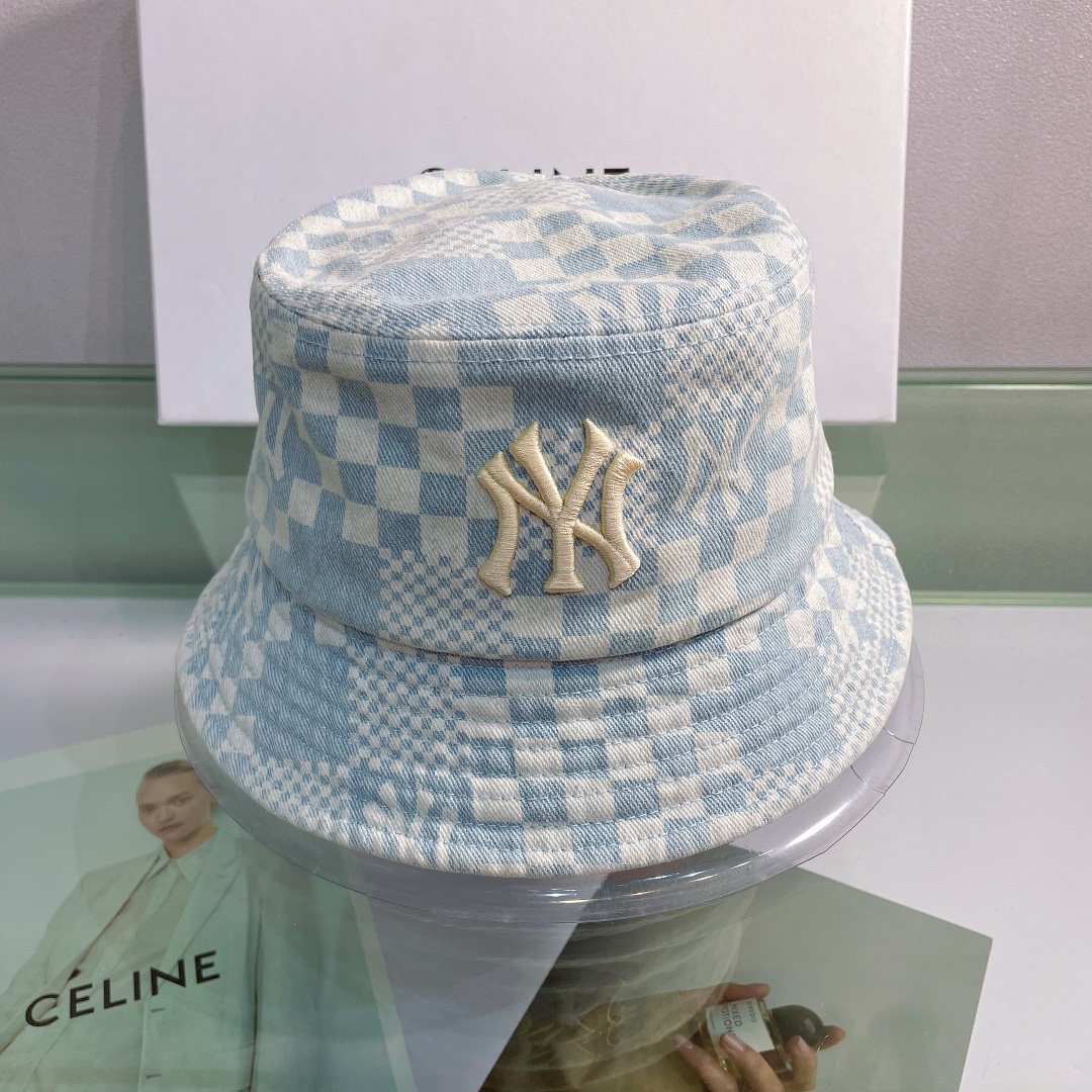 New York Yankees Canvas Bucket Hat - everydesigner