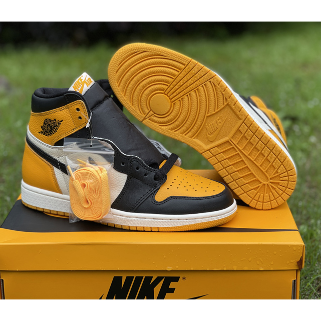 Air Jordan 1 High OG 'Yellow Toe' Sneaker  555088-711 - everydesigner