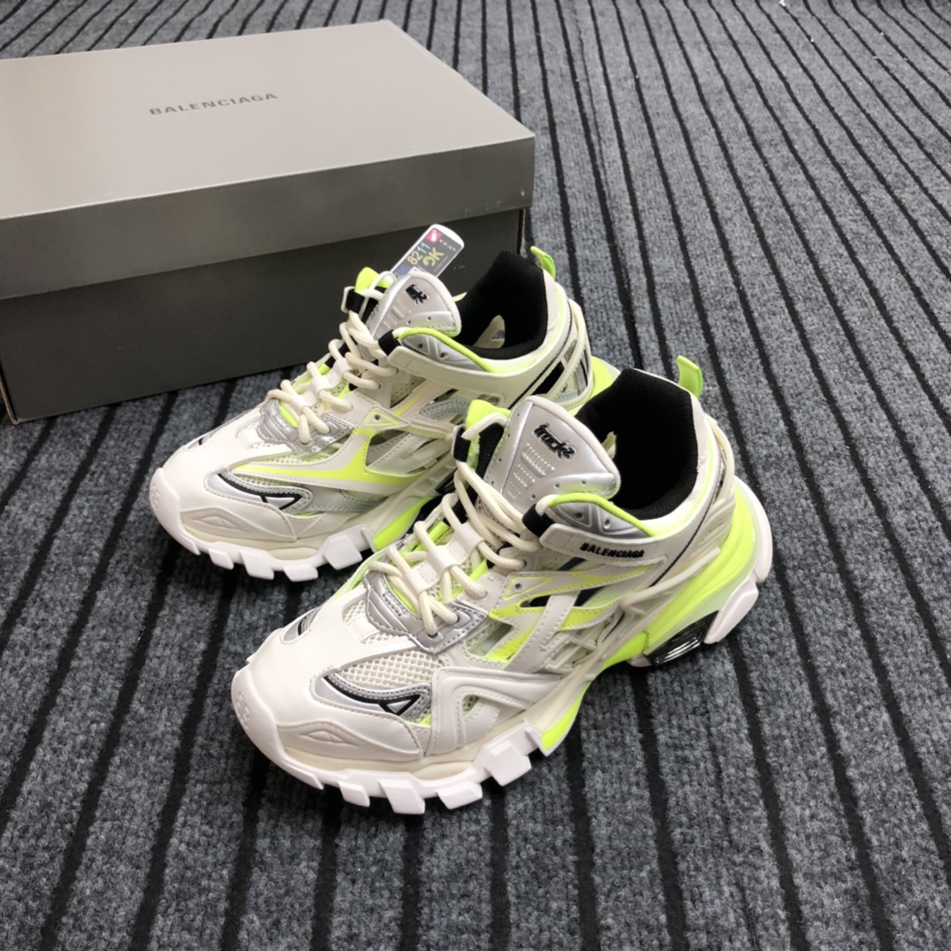 Balenciaga Track.2 Sneaker - everydesigner