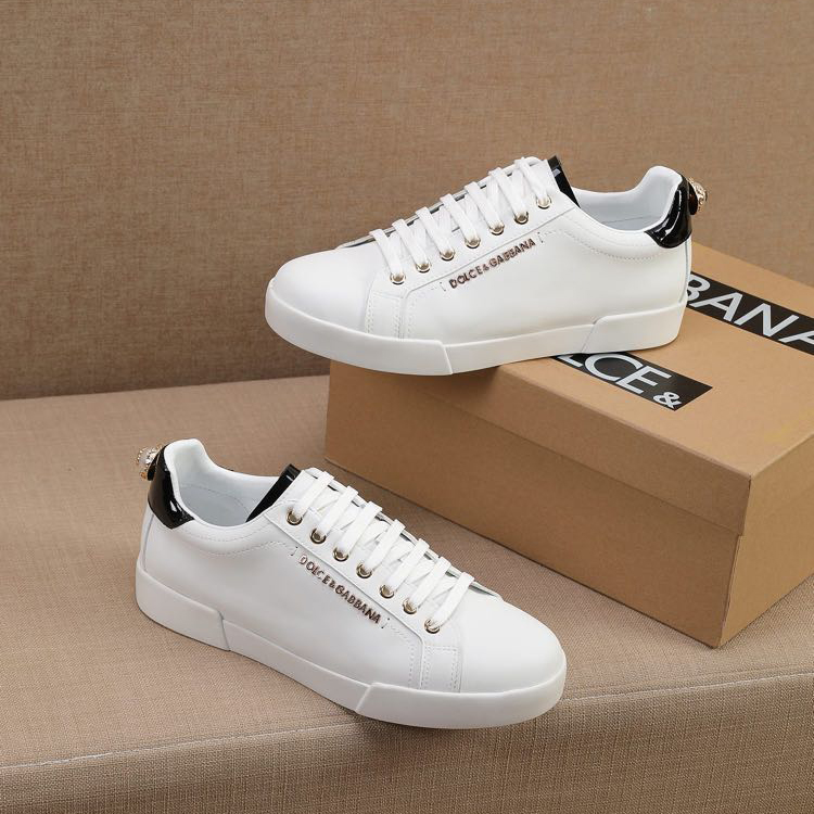 Dolce & Gabbana Sneakers In White - everydesigner