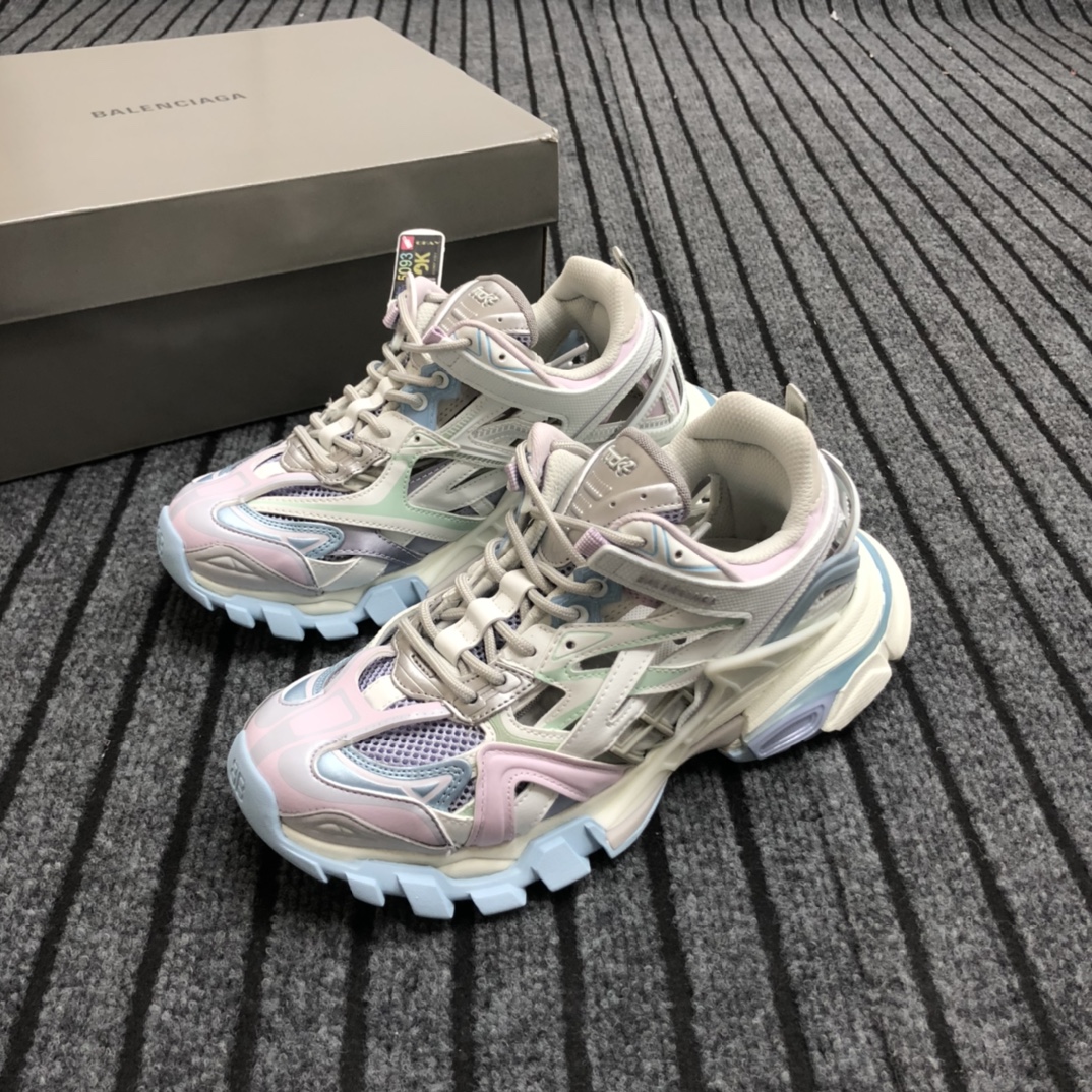 Balenciaga Track.2 Sneaker - everydesigner