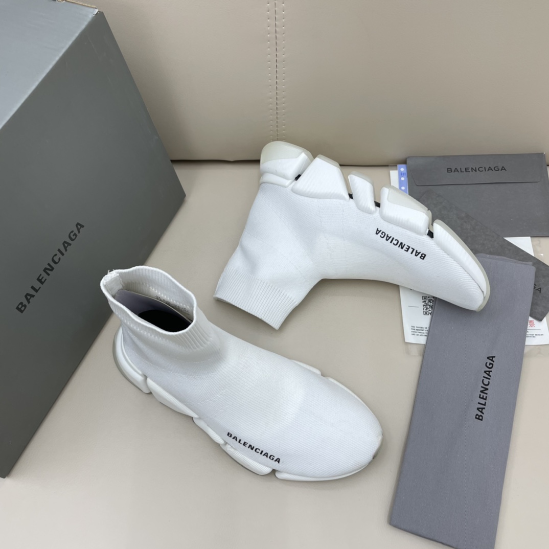 Balenciaga  Speed 2.0 Recycled Knit Sneaker  - everydesigner