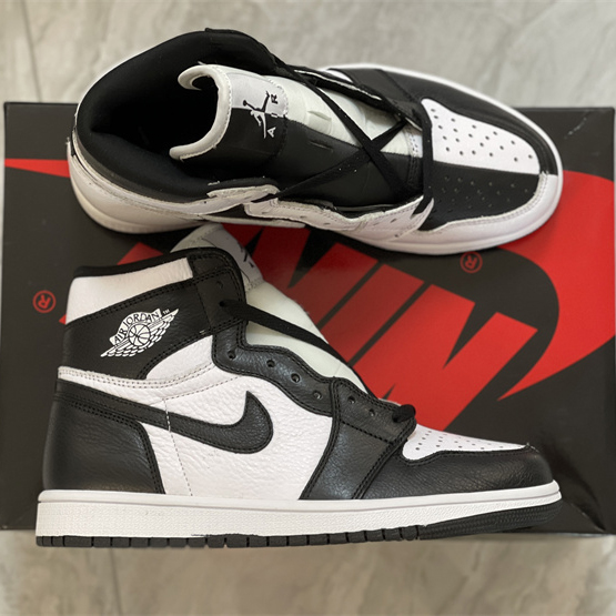 Air Jordan 1 High OG'Invert' Sneaker   DR0501-101 - everydesigner