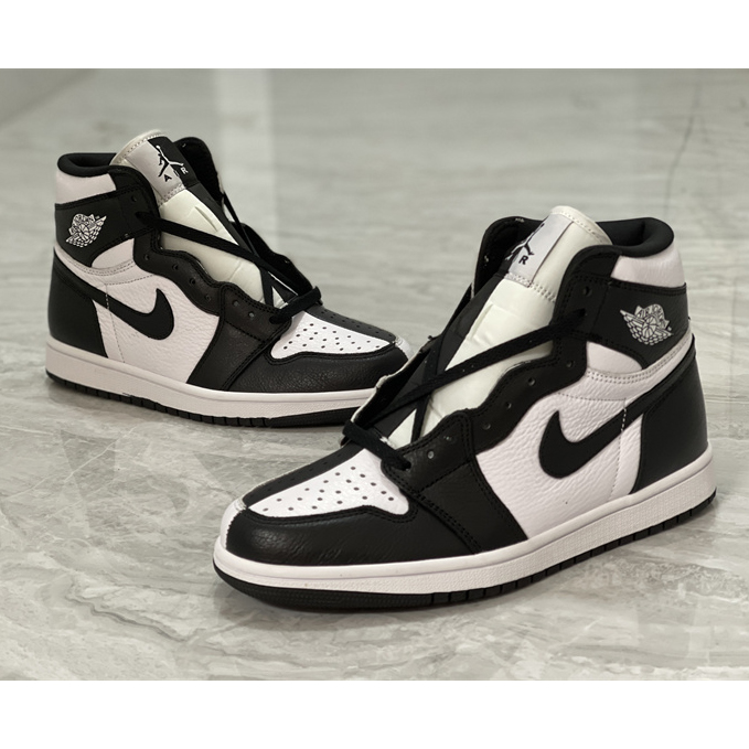 Air Jordan 1 High OG'Invert' Sneaker   DR0501-101 - everydesigner