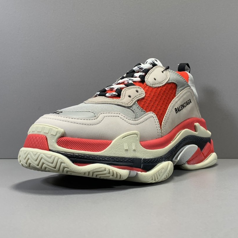 Balenciaga Triple S Sneaker - everydesigner