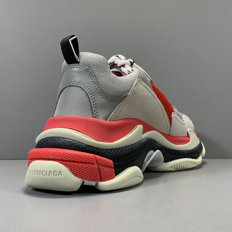 Balenciaga Triple S Sneaker - everydesigner