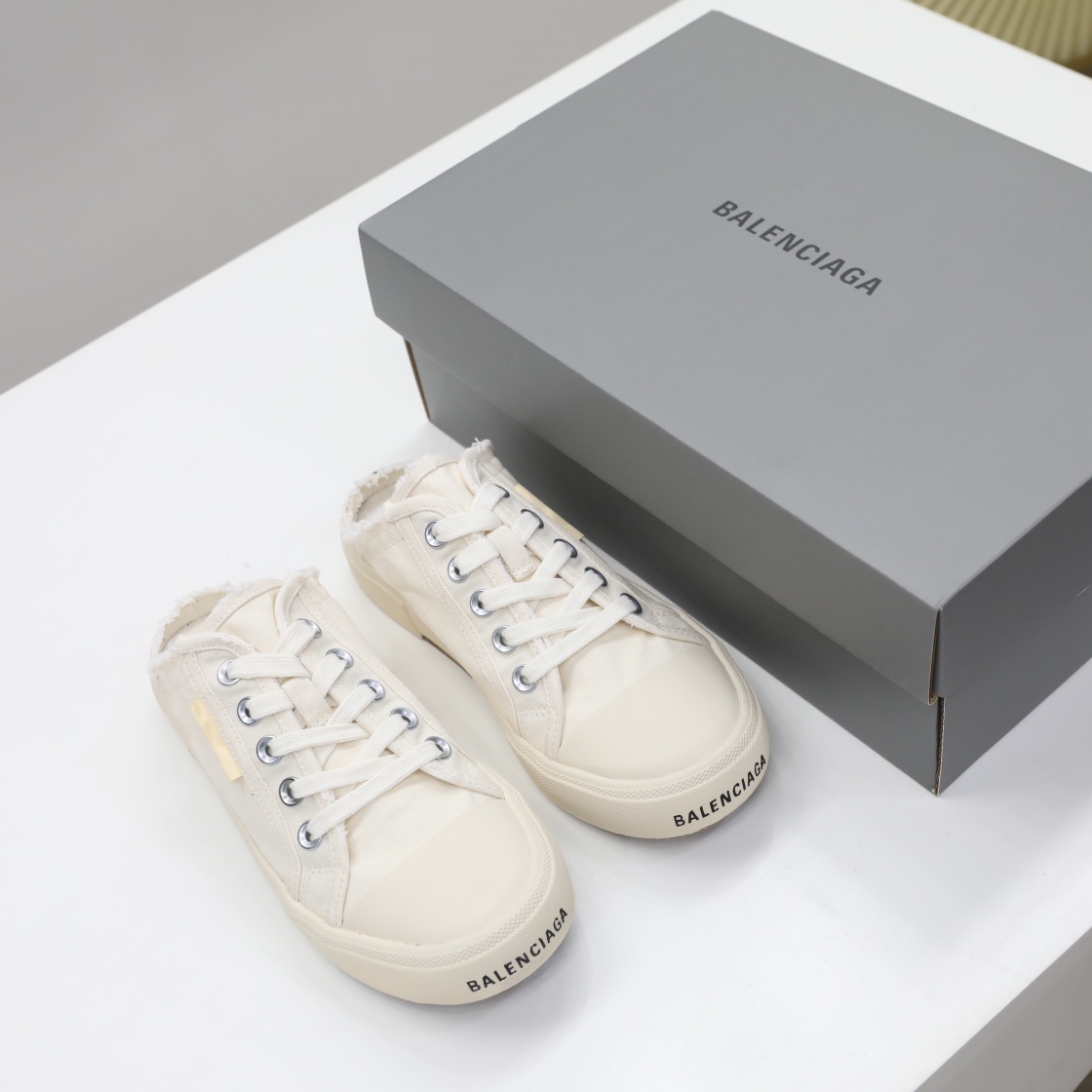 Balenciaga Men's Paris Sneaker Mule In White - everydesigner