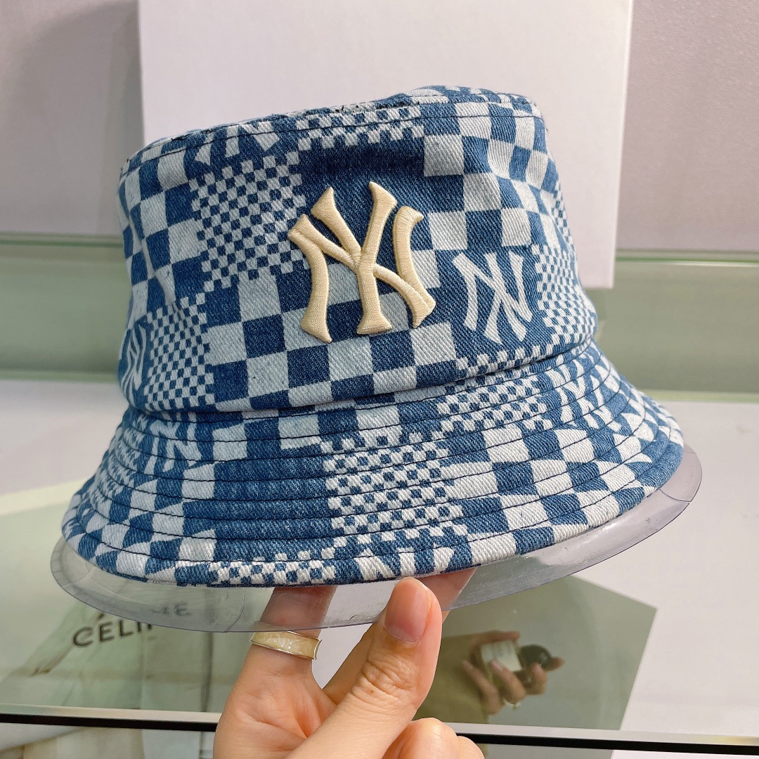 New York Yankees Canvas Bucket Hat - everydesigner