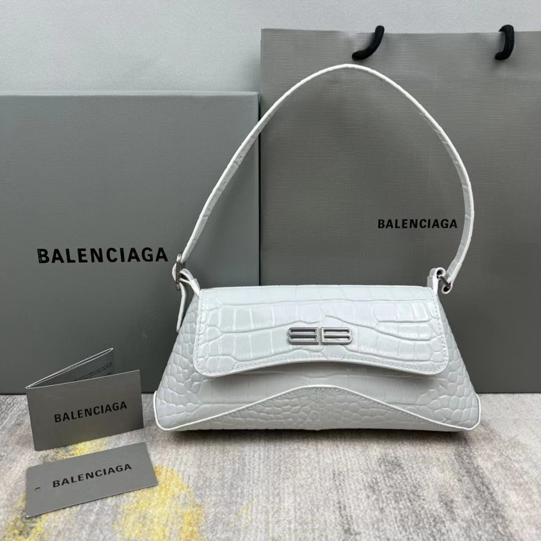 Balenciaga Women's XX Medium Flap Bag Crocodile Embossed In White（27-25.5-4CM） - everydesigner