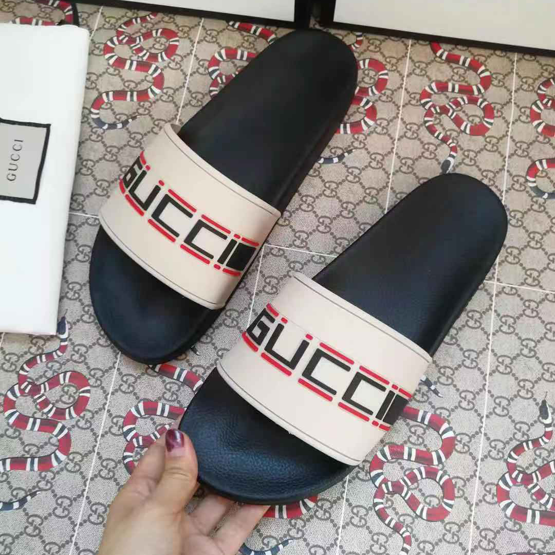 Gucci Logo Slide Sandal - everydesigner