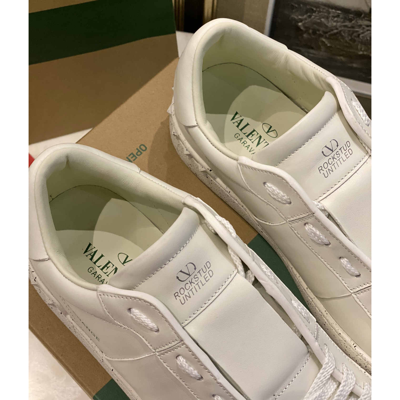 Valenti  Open For A Change Sneaker In Bio-Based Material In White - everydesigner