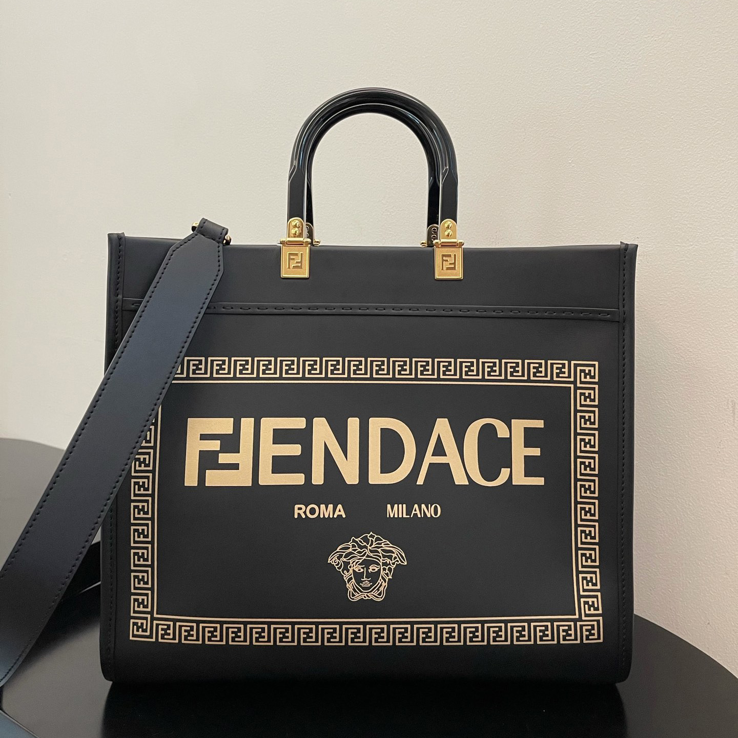 Versace x Fendi Sunshine Medium Fendace Printed White Leather Shopper(35-31-17cm) - everydesigner