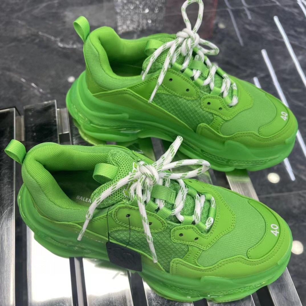 Balenciaga Triple S Sneaker - everydesigner