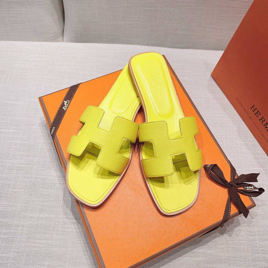 Hermes  Leisure Slippers  - everydesigner