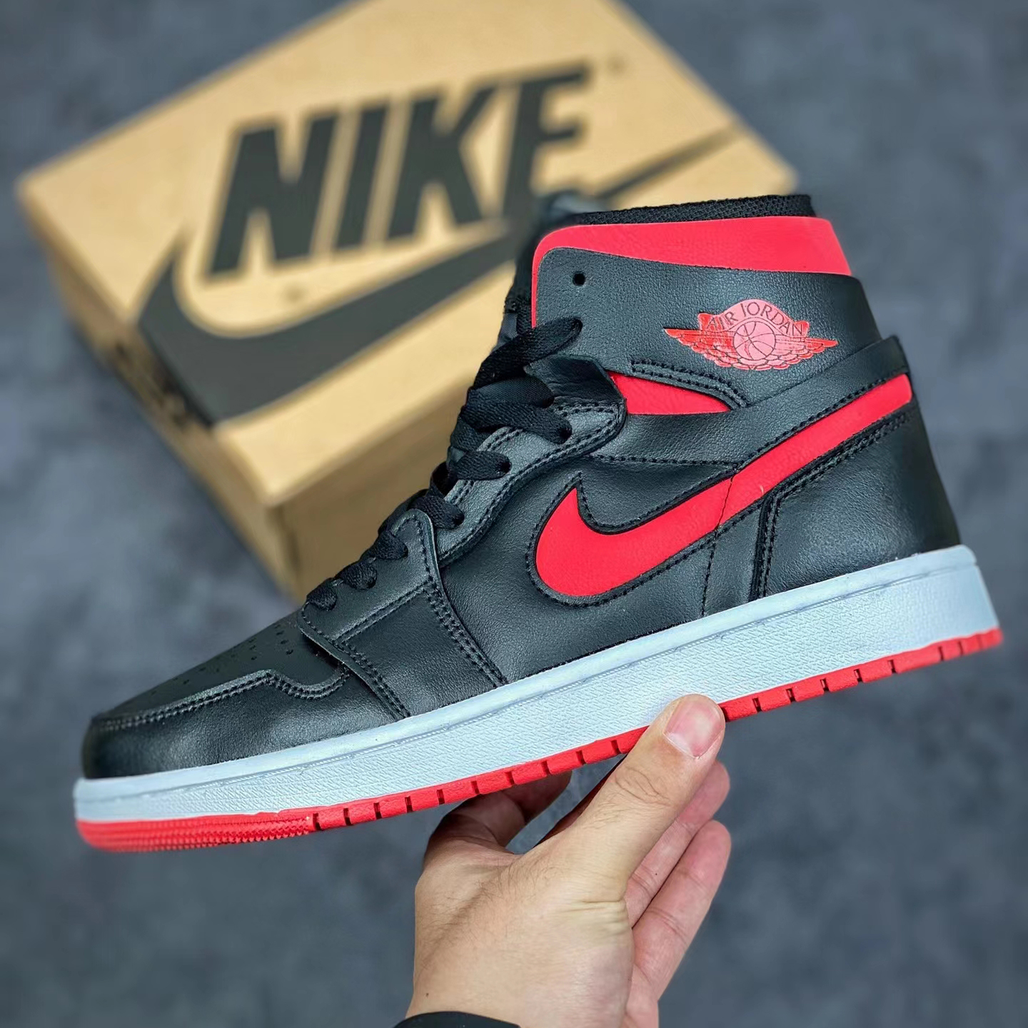 Nike Air Jordan 1 Zoom Air Cmft ''Bred'' Sneaker  CT0979-006 - everydesigner