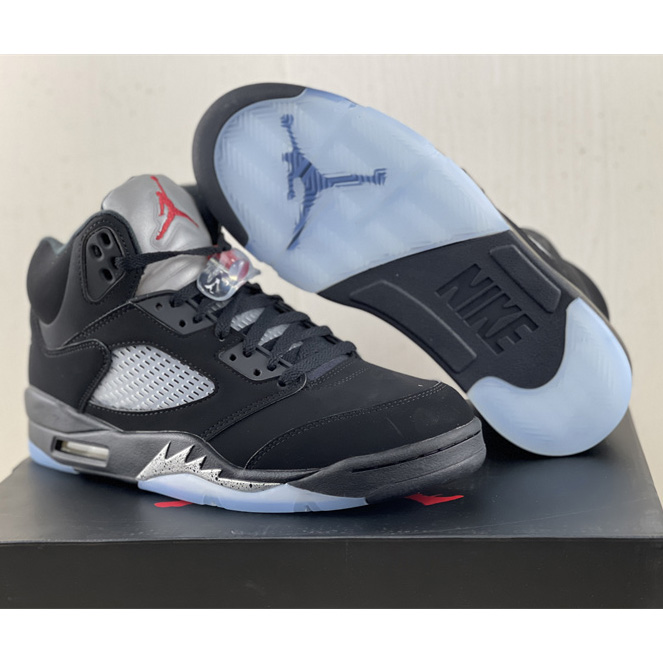 Air Jordan 5 “Metallic Black” Sneaker   845035 003 - everydesigner